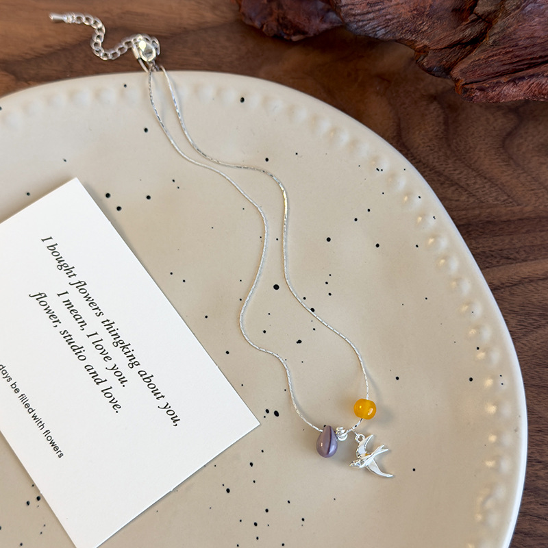 قلادة خرز زجاجي أصفر مكدس