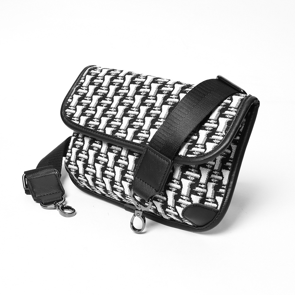 Męska Saszetka Na Klatkę Mała Kwadratowa Skóra PU Czarna