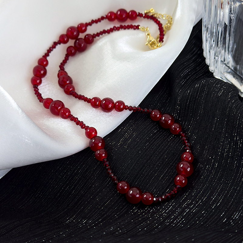 빈티지 버건디 비즈 목걸이