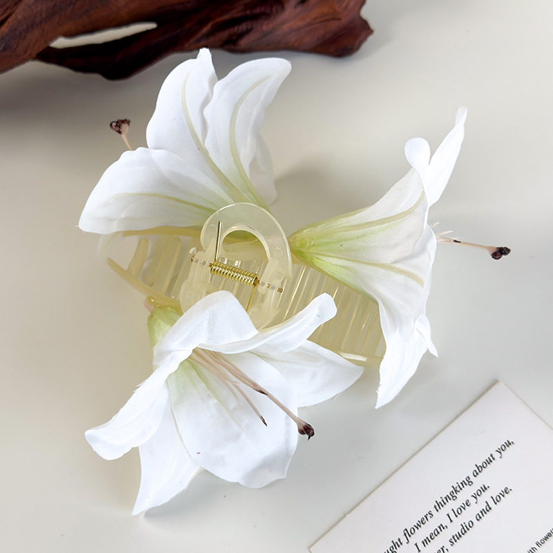 Lily Flower Hair Clip