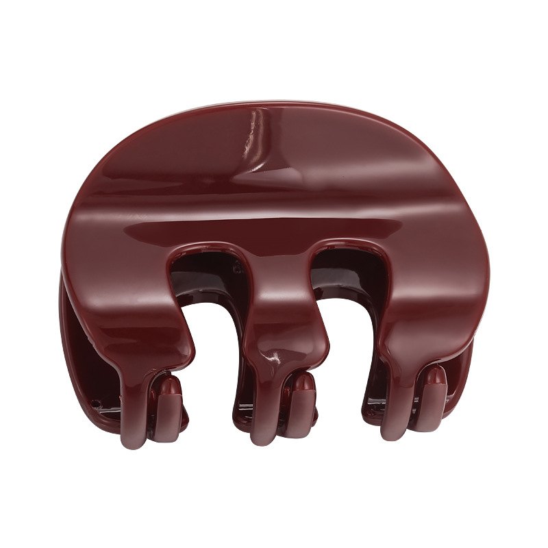 Agrafă de păr în formă de M