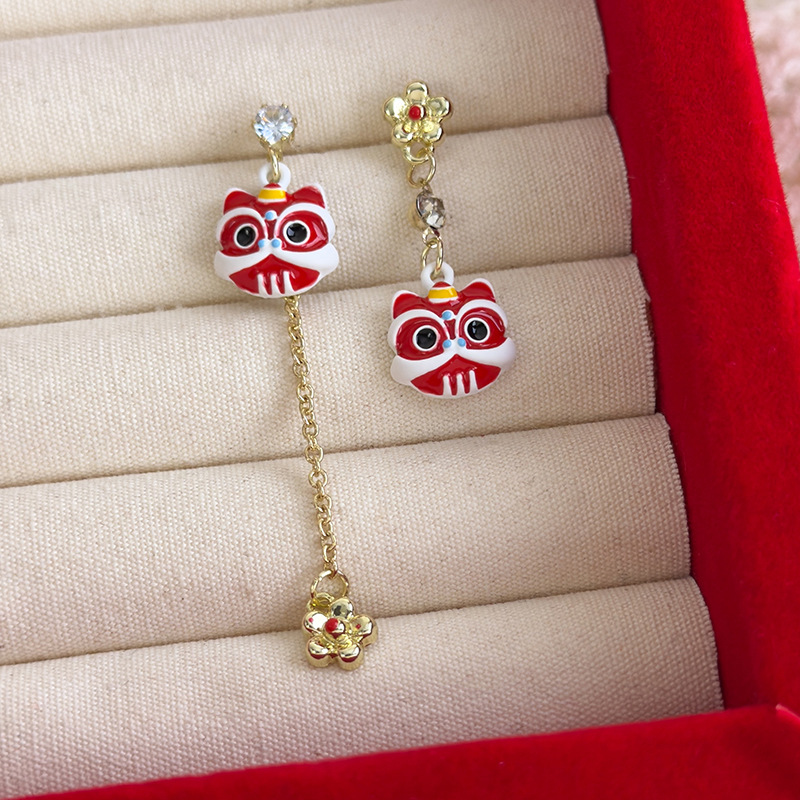 Aslan Dansı Zengili Küpeler