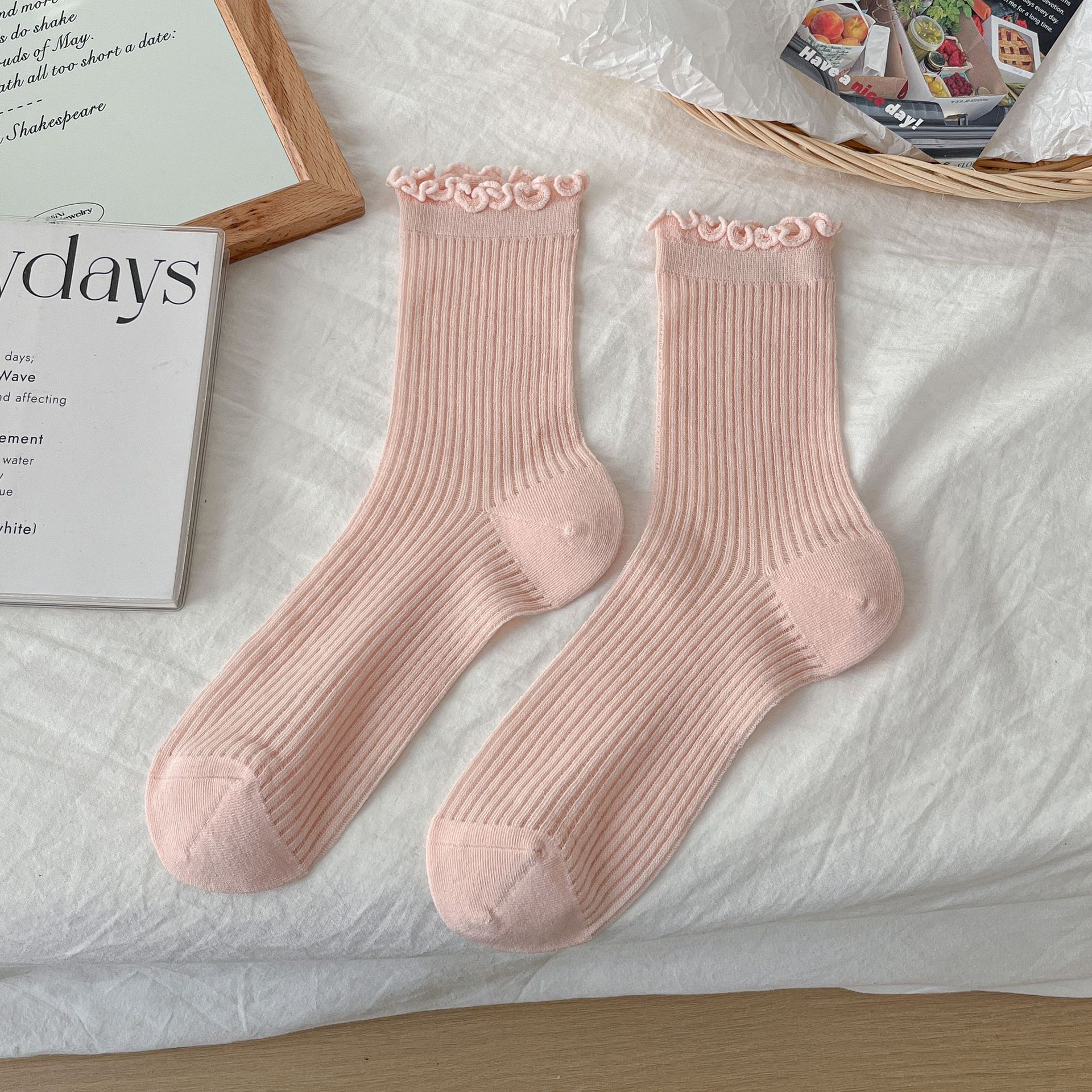 Meias Slouch com Babados