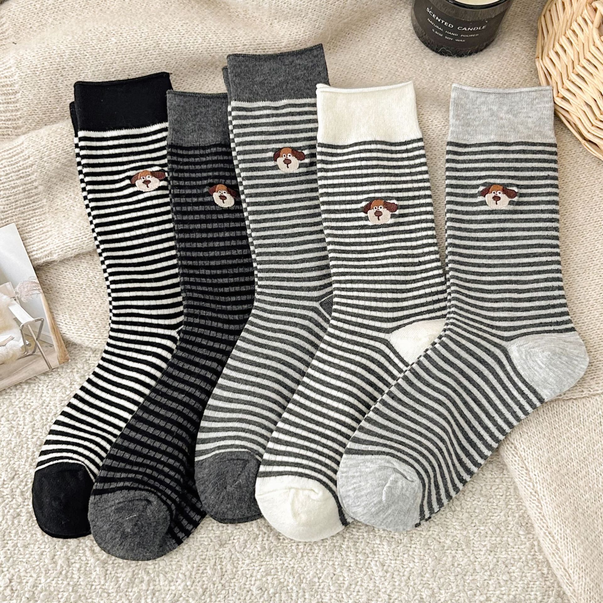 Meias de algodão bordadas com cachorro