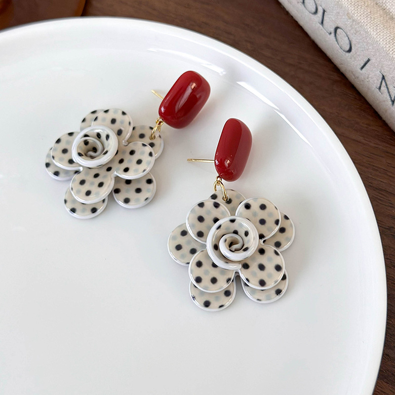 재패니즈 빈티지 이어 스터드