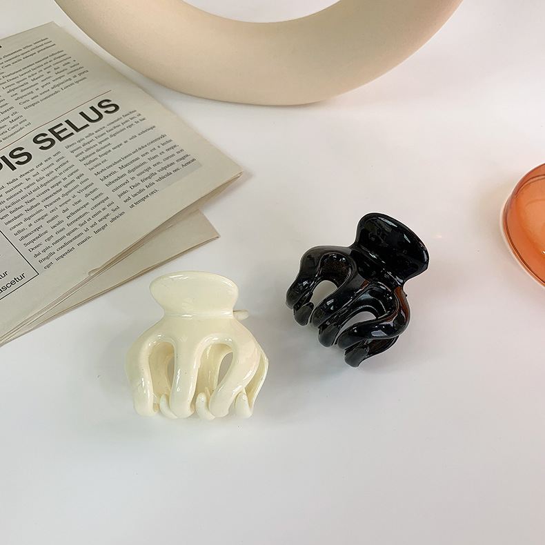 Заколка-кіготь для волосся