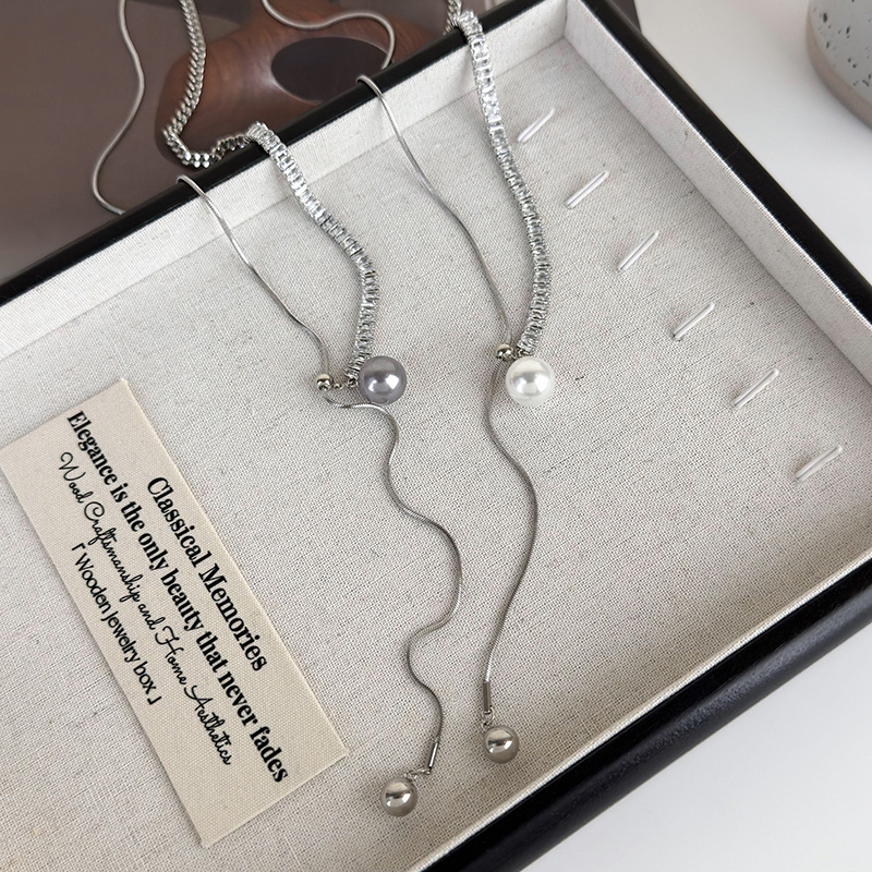 Náhrdelník s Perlami a Krystaly