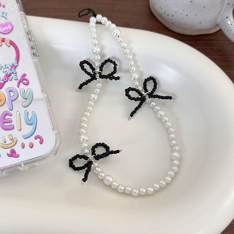 Bow Pearl Phone Chain