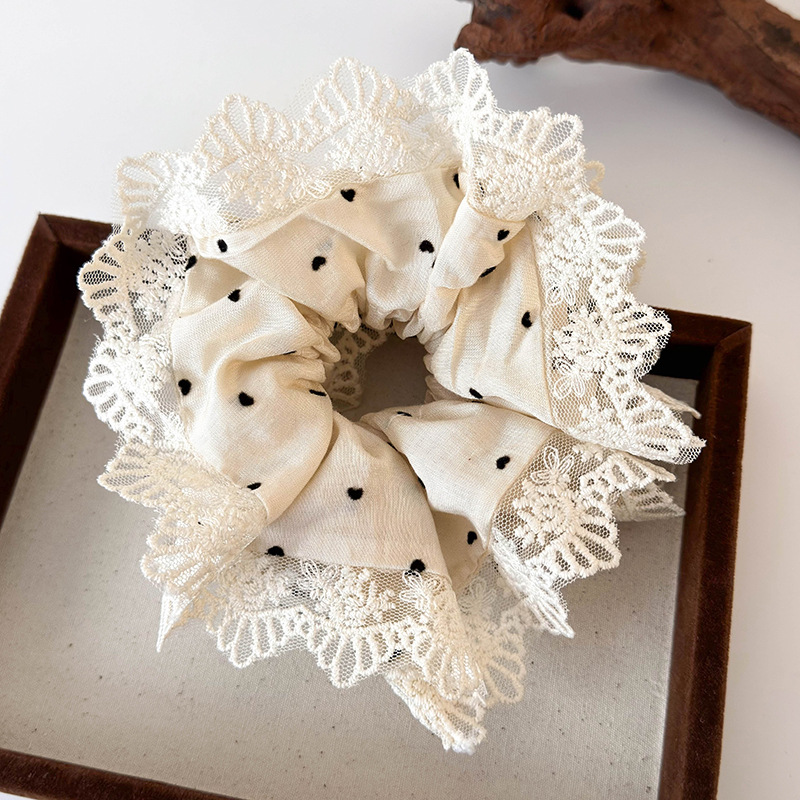 ربطات شعر طراز الباليه