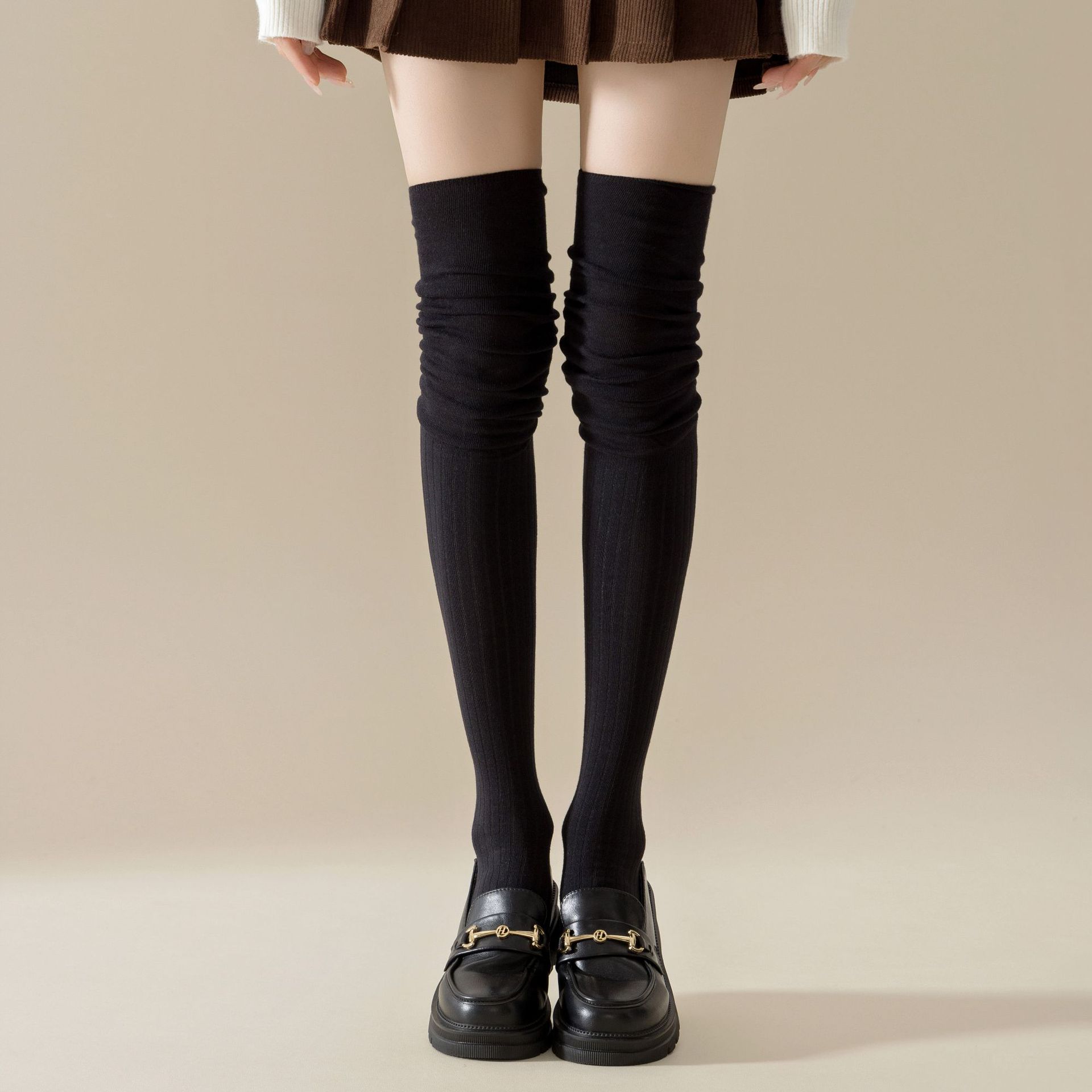 Meias Femininas Acima do Joelho Sem Costura