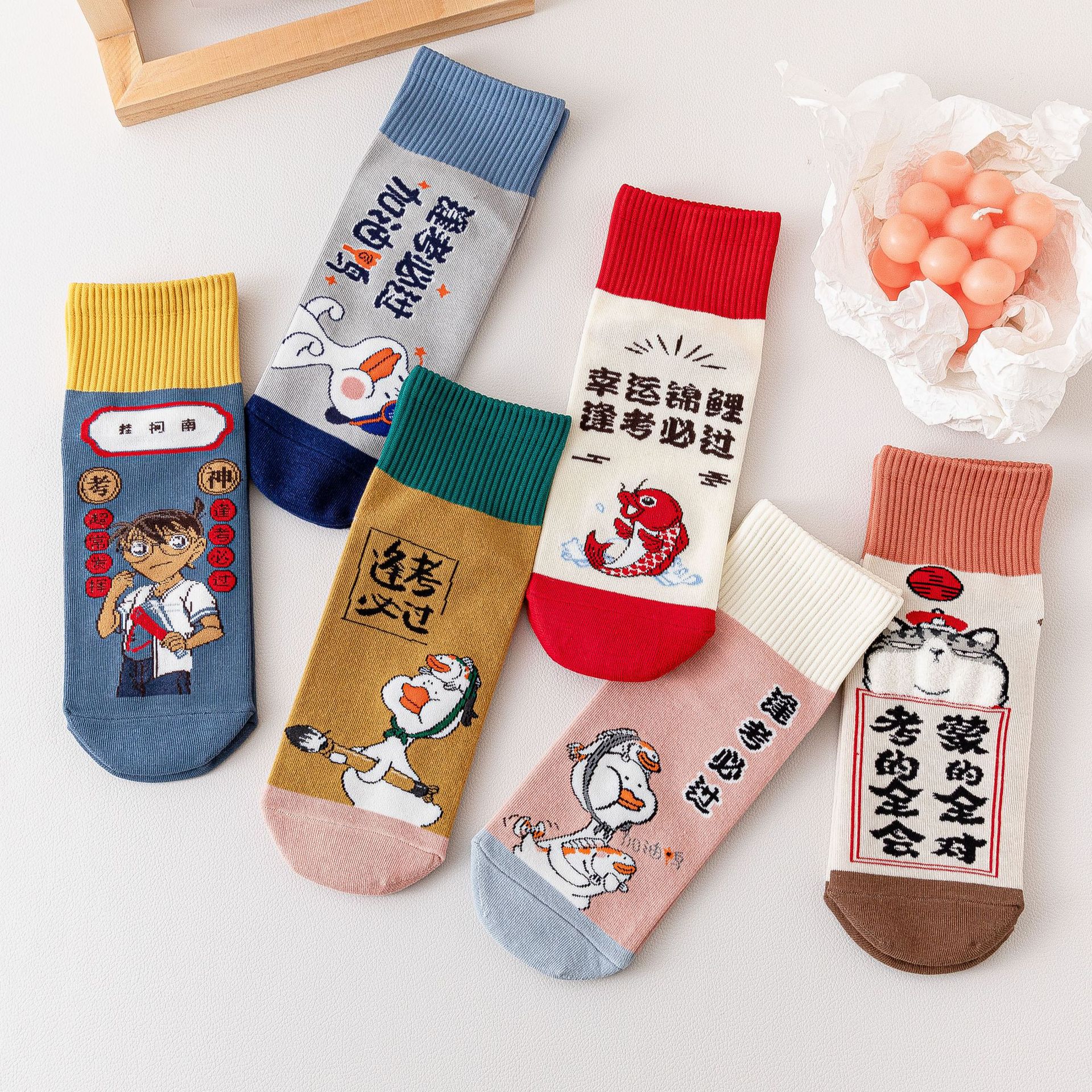 Meias Mid-Calf de Anime para Mulher