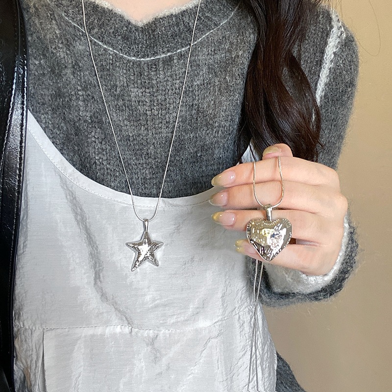 Довге Намисто з Підвісками Серце та Зірка