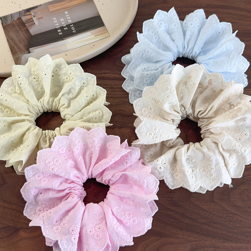 Κορδέλα Μαλλιών με Κέντημα Λουλουδιών και Δαντέλας