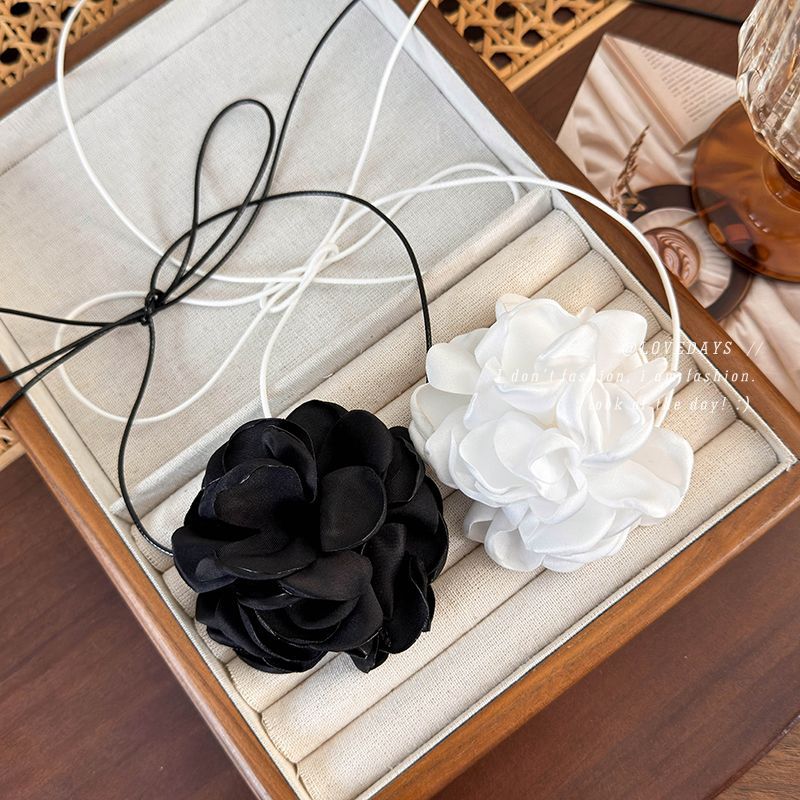 Квіткове Намисто-чокер