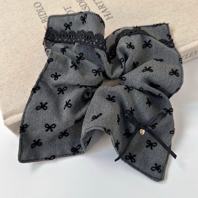 Szara Kokardkowa Opaska z Koronkową Krawędzią