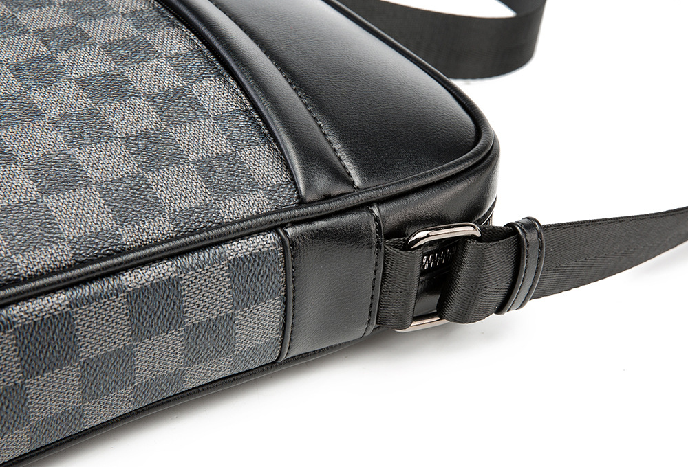 メンズメッセンジャーバッグ