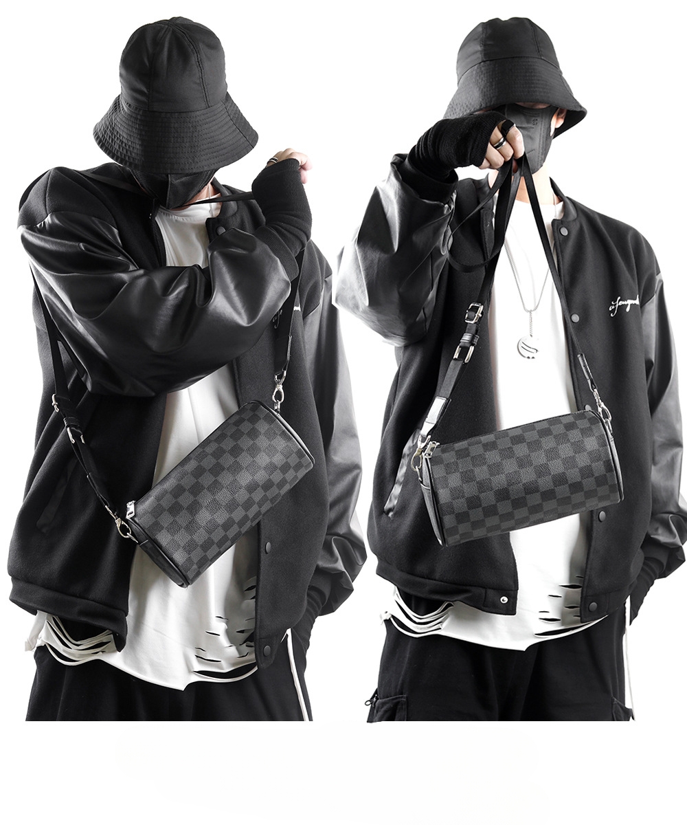 Tas Selempang Pria Motif Kotak-Kotak