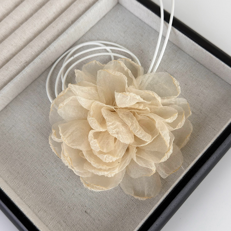 Чокер Камелія 3D