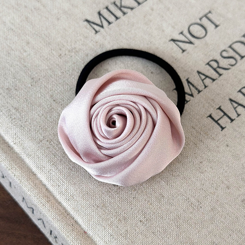 Satinros Hårklämma och Hårsnoddsset