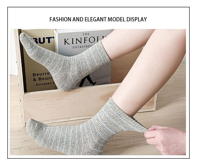 Meias de Algodão Listradas Femininas