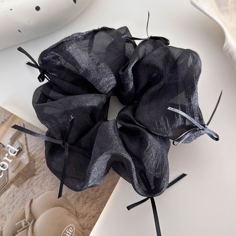 バレエスタイルスクランチー