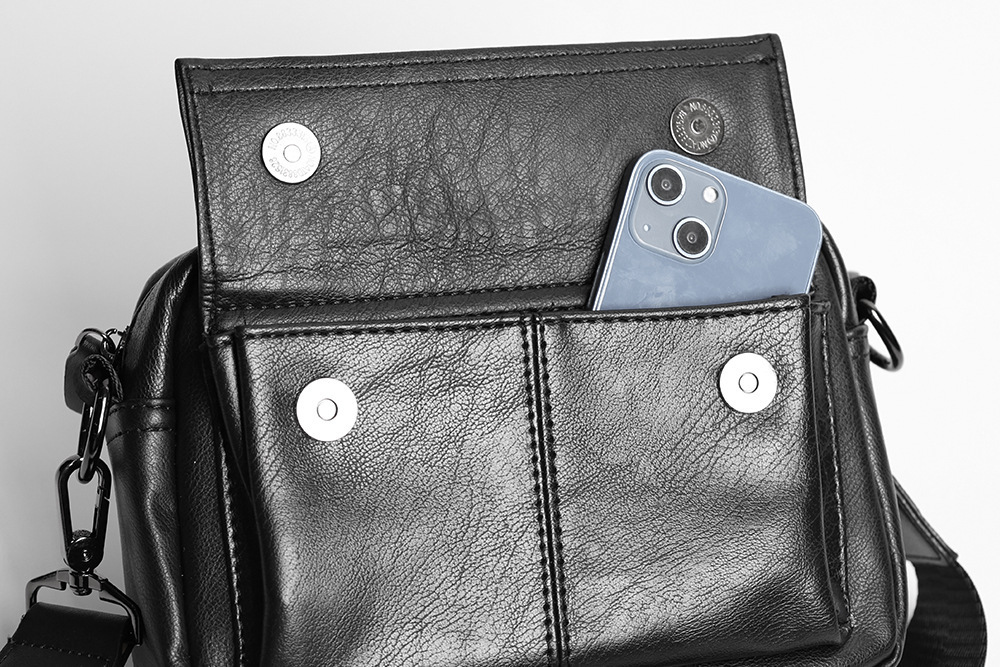 メンズ ミニマリスト クロスボディバッグ