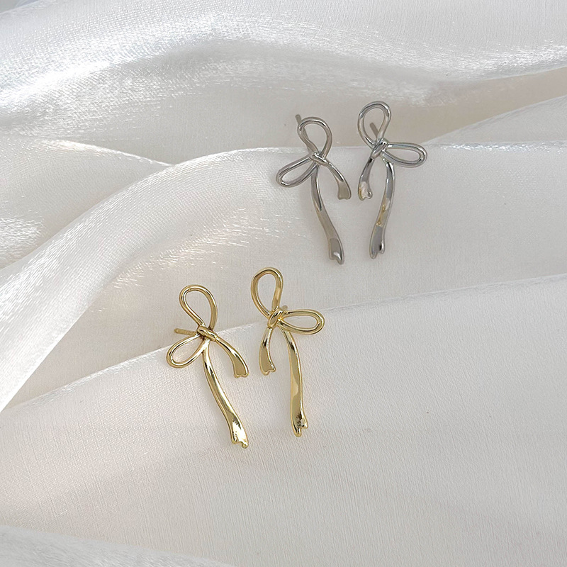 Náušnice s mašlí