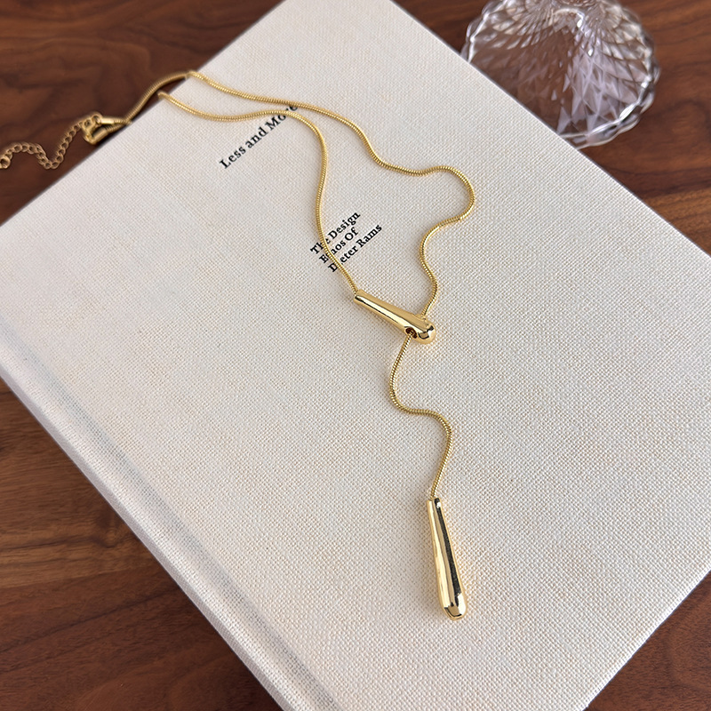 Мінімалістичний Намисто Зміїний Ланцюг з Підвіскою Краплею