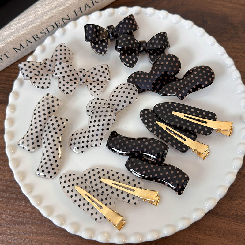 Horquillas con Lazo de Puntos