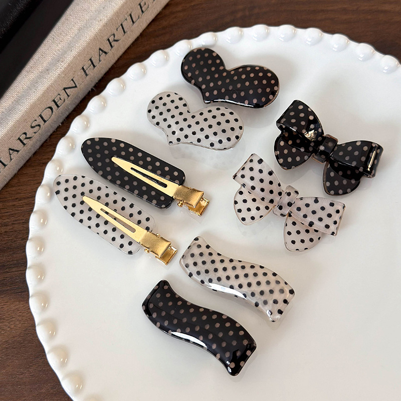 Horquillas con Lazo de Puntos