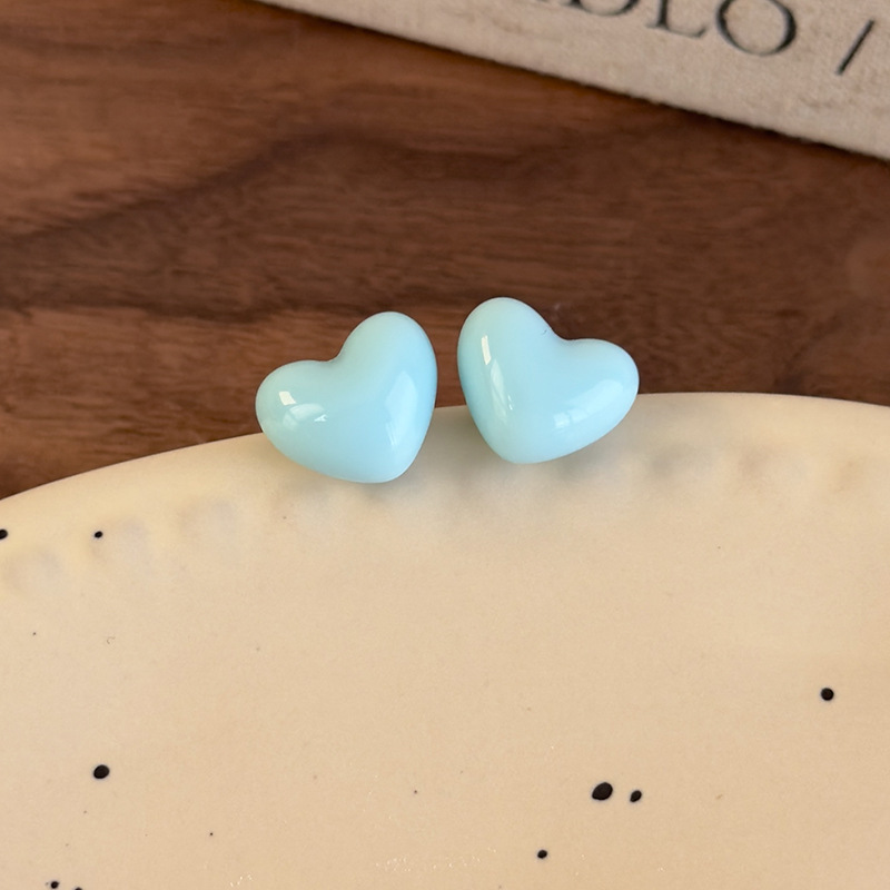 하트 모양 귀걸이