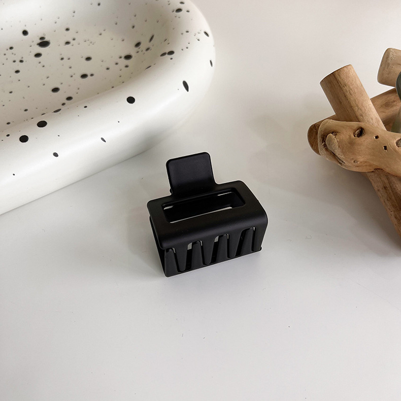 Agrafă Mare pentru Păr Negru Mat