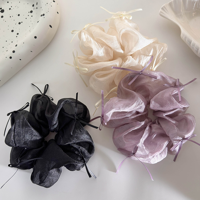 バレエスタイルスクランチー