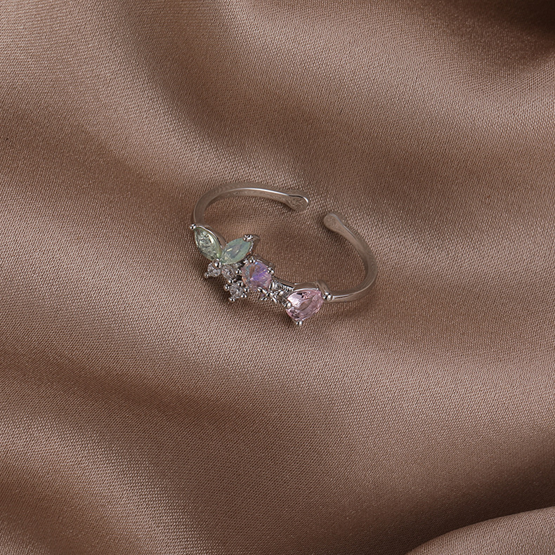 Inel Reglabil cu Perle și Zirconiu