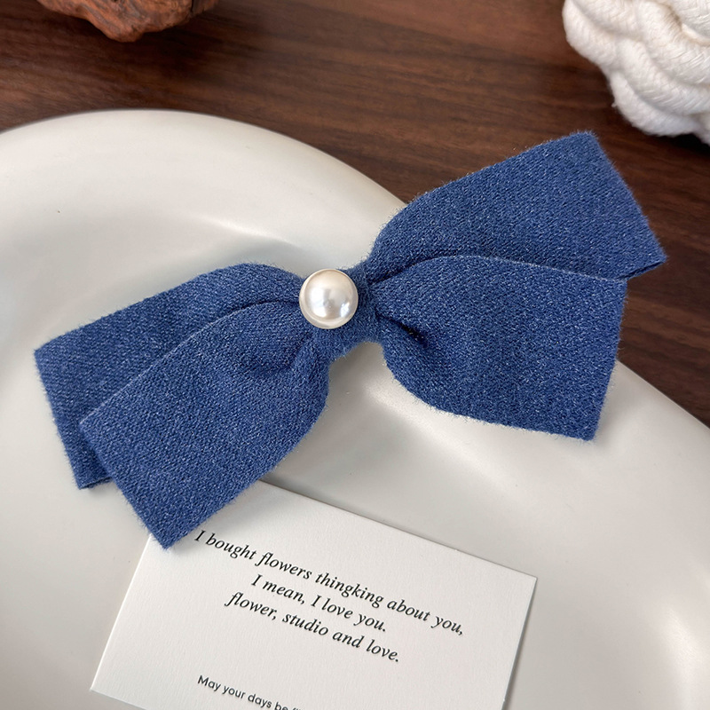 Spinka do Włosów z Perłową Kokardą