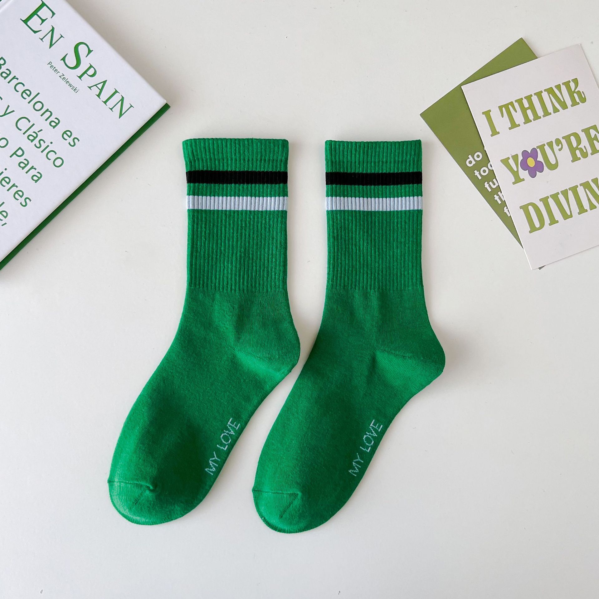 Meias Mid-Calf Bordadas