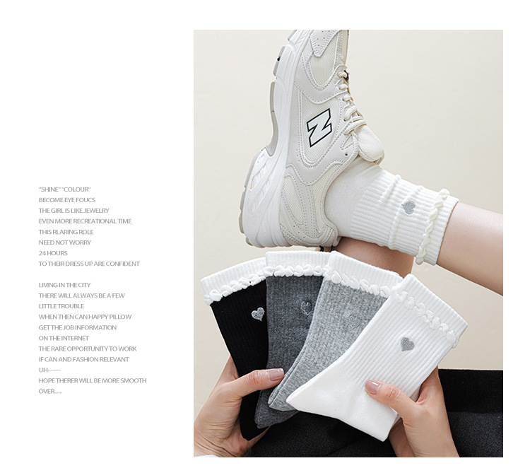 Meias de Cano Médio com Enrugamento