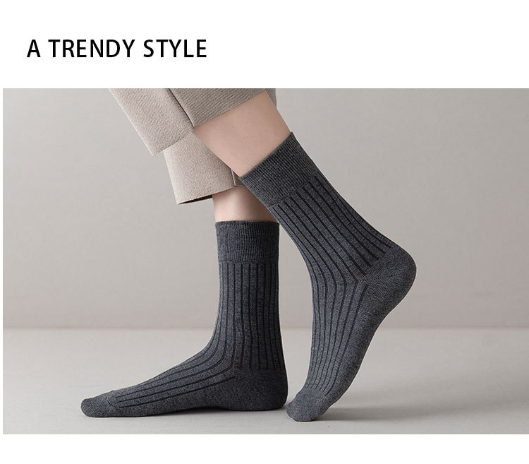 Meias Femininas de Cor Sólida Empilháveis