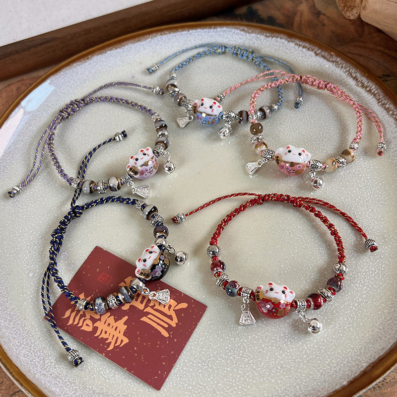 Браслет із дзвіночком Кота Удачі