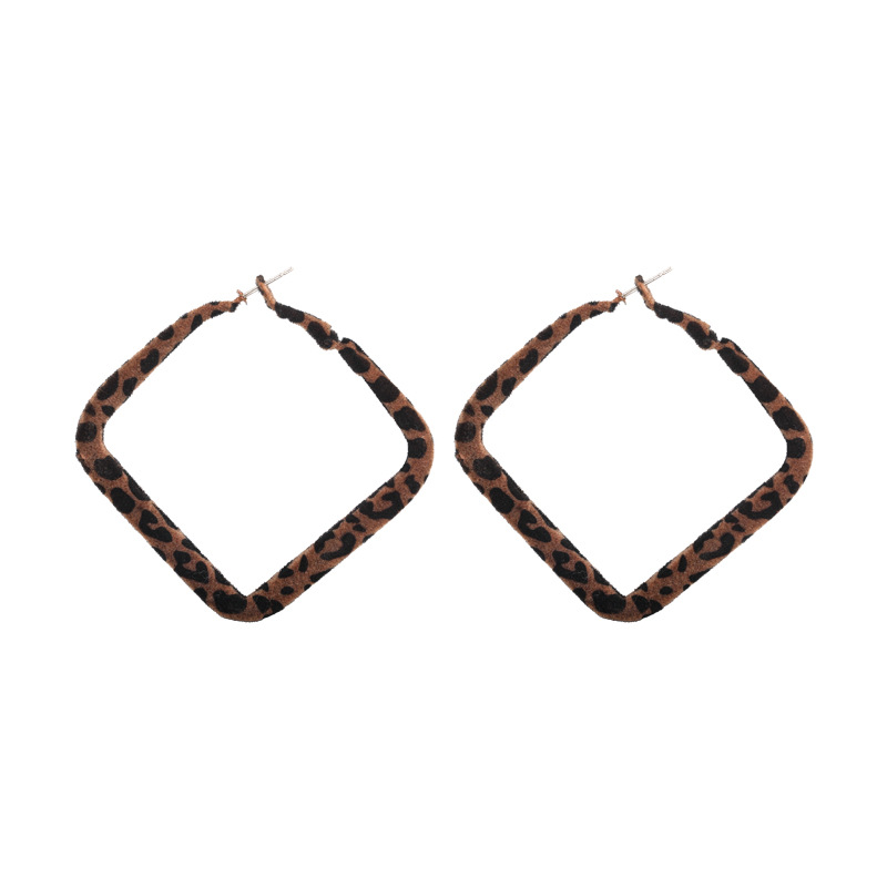 기하학 무늬 레오파드 플록 이어링