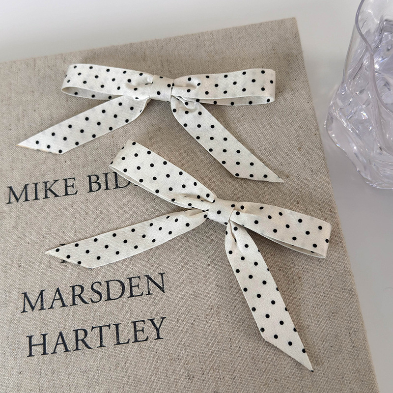 Grampos com Laço e Bolinhas