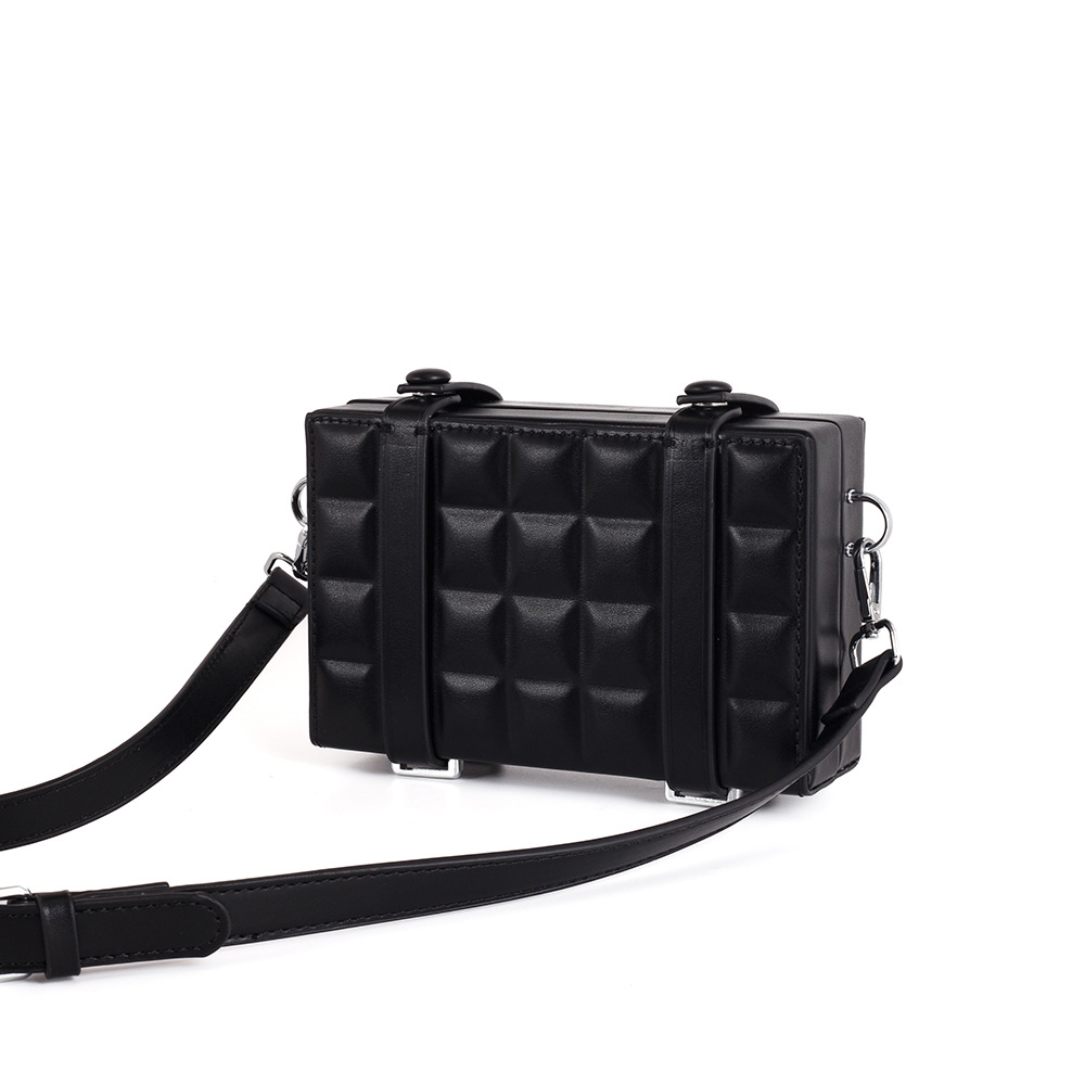 Heren Kruistas Box Model