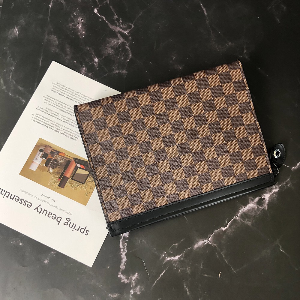 Yumuşak Deri iPad Zarf Çantası