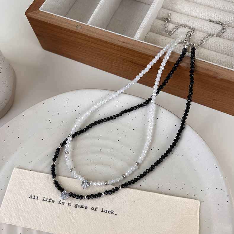 Геометричне Намисто з Серцем