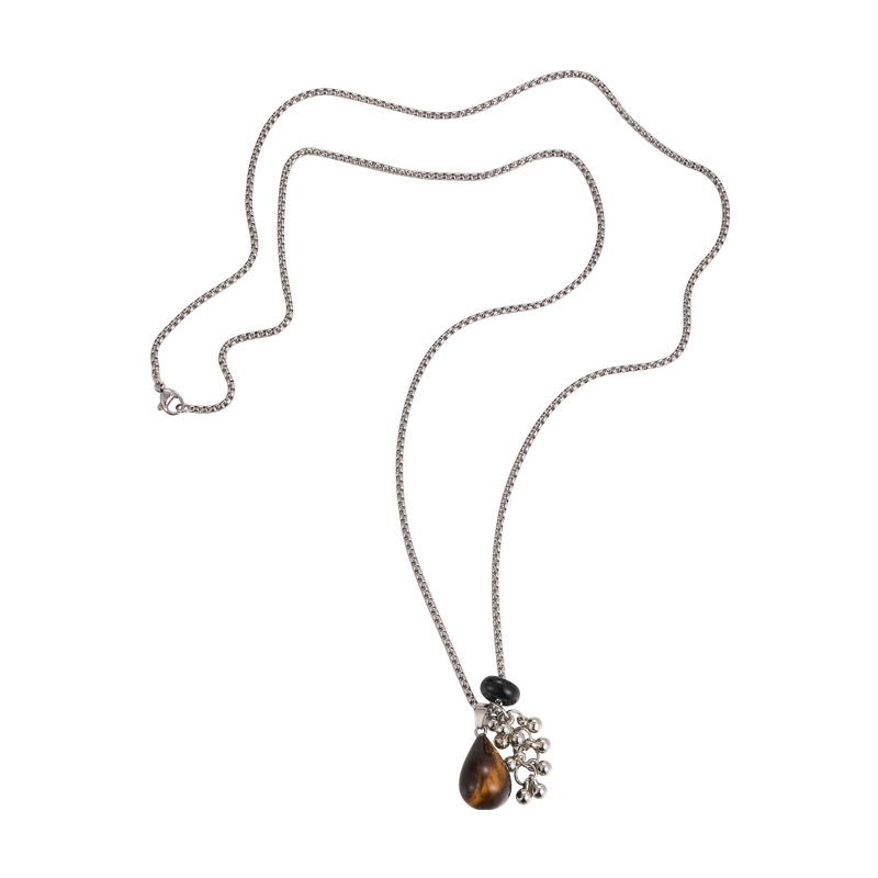 Намисто з Підвіскою у Формі Грона Винограду з Оком Тигра