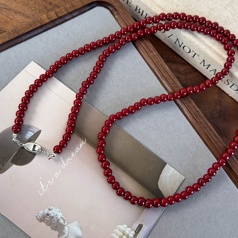 Burgundy Pearl Beaded Necklace
