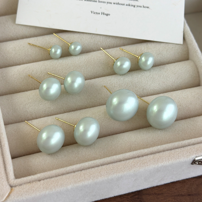 أقراط لؤلؤية خضراء نعناعية هندسية