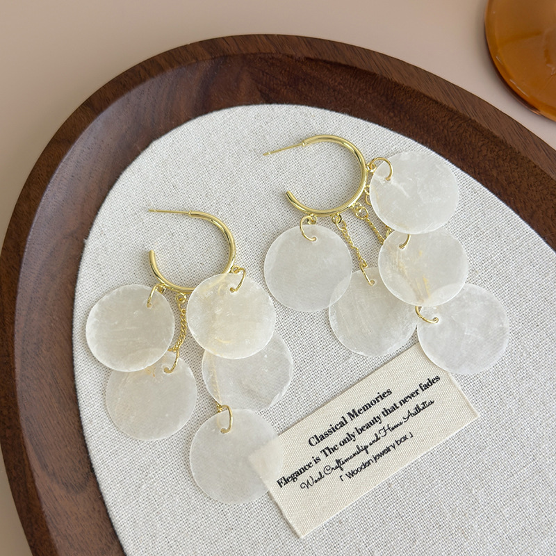 Shell Tassel Earrings