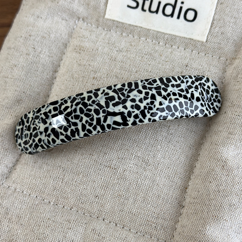 Arc-Shaped Acetate Spring Hair Clip