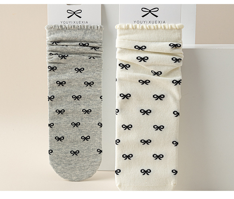 Meias Mid-Calf Sem Costura com Laço de Renda